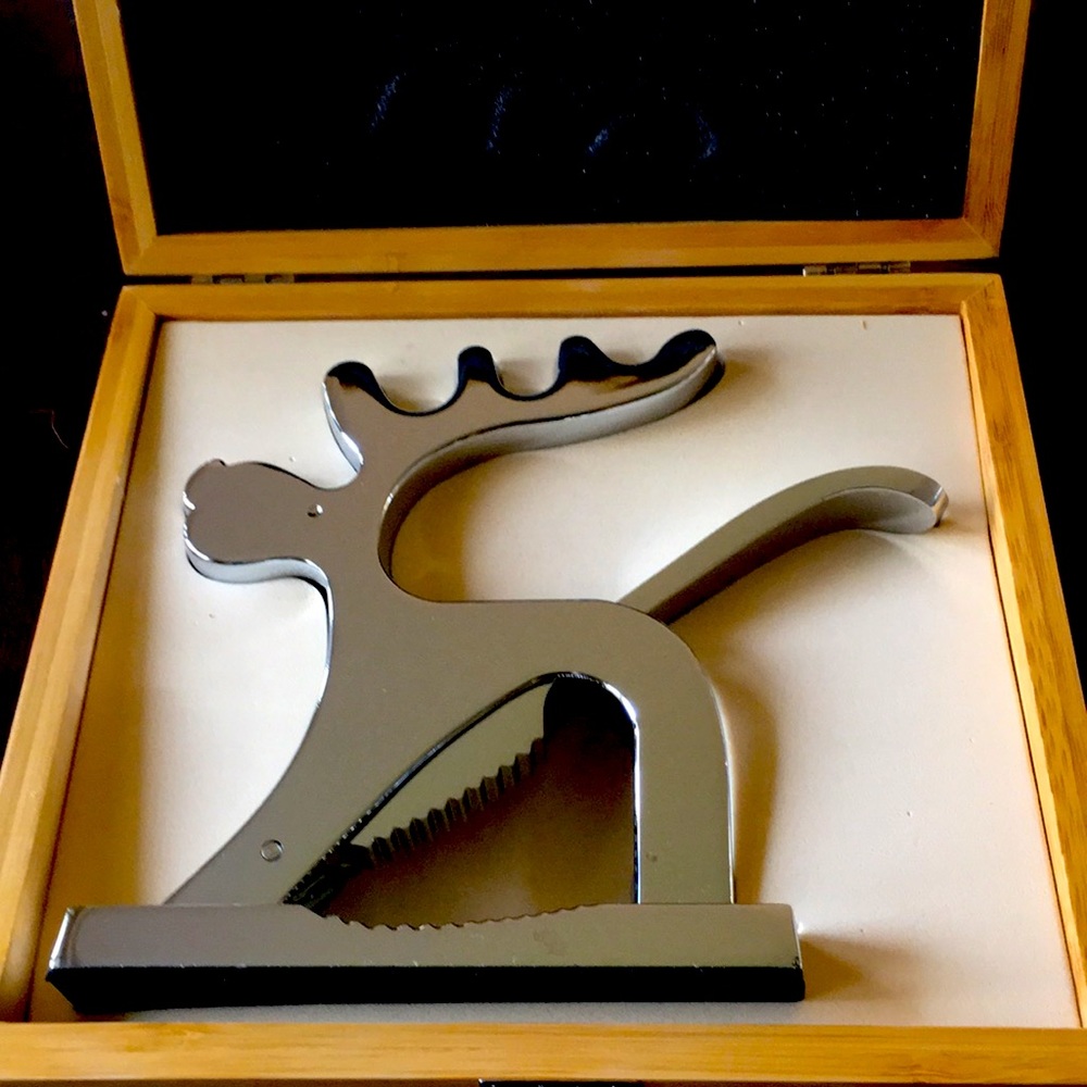 Moose Nut Cracker